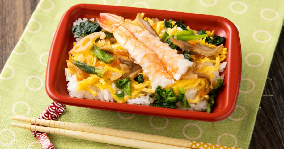 筍と菜の花と海老10種具材春のちらし寿司