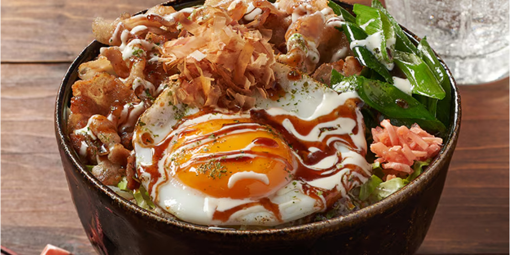 とろーり温玉のせ、帯広豚丼風